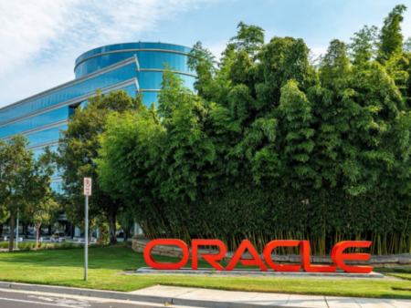Oracle busca $15 mil millones en bonos para financiar su apuesta por la inteligencia artificial